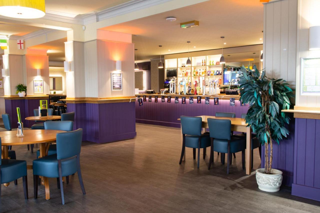 Tlh Derwent Hotel - Tlh Leisure, Entertainment And Spa Resort Torquay Exteriör bild