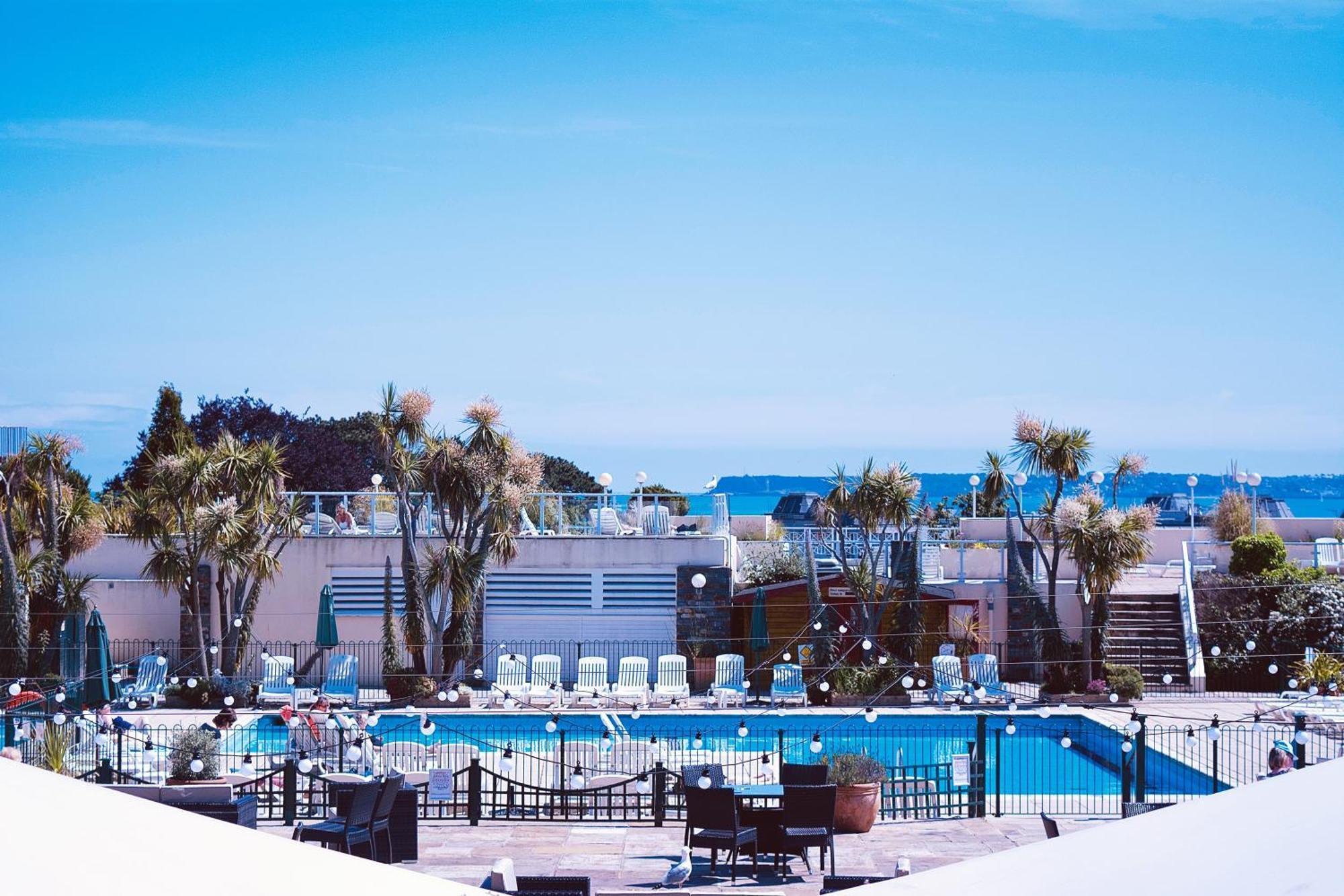 Tlh Derwent Hotel - Tlh Leisure, Entertainment And Spa Resort Torquay Exteriör bild