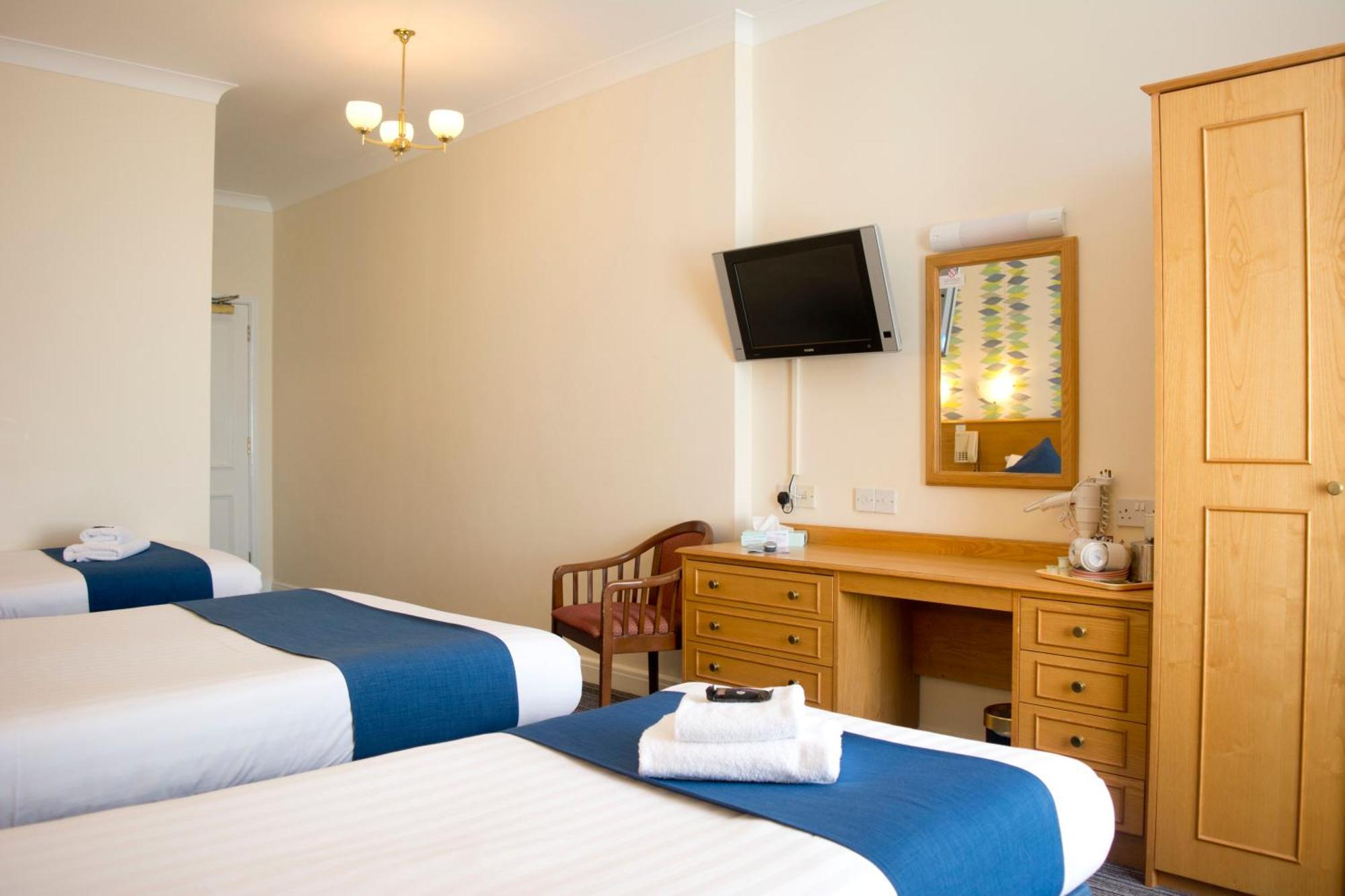 Tlh Derwent Hotel - Tlh Leisure, Entertainment And Spa Resort Torquay Exteriör bild