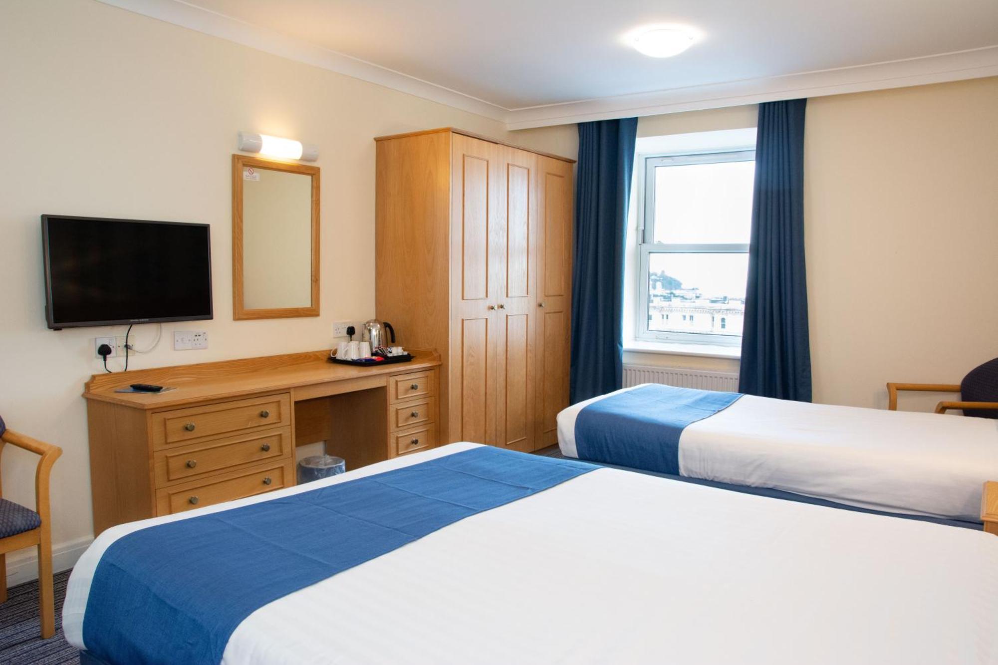 Tlh Derwent Hotel - Tlh Leisure, Entertainment And Spa Resort Torquay Exteriör bild