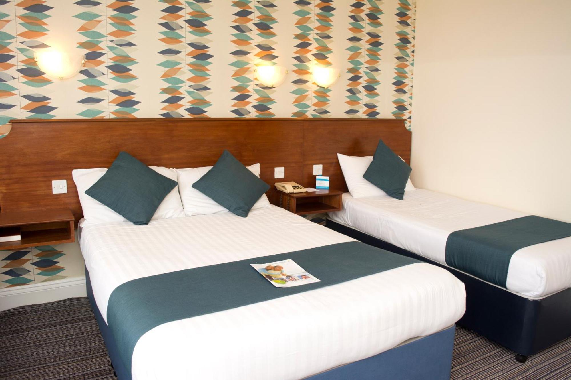 Tlh Derwent Hotel - Tlh Leisure, Entertainment And Spa Resort Torquay Exteriör bild